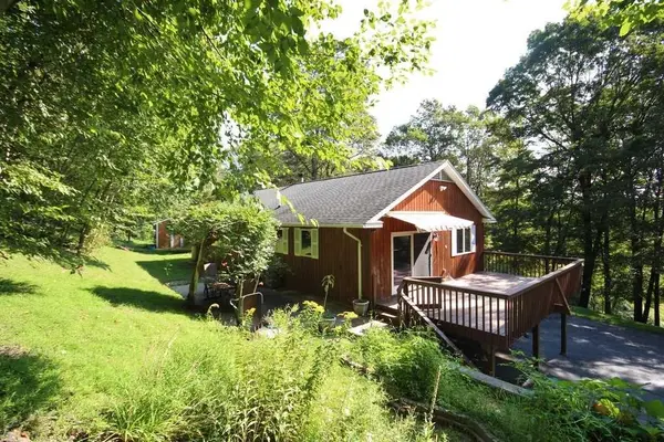 39 OLD POST ROAD #2, Millerton, NY 12546