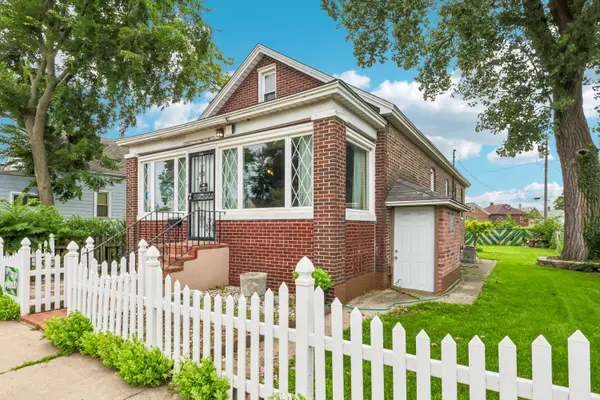 2256 White Oak Avenue, Whiting, IN 46394