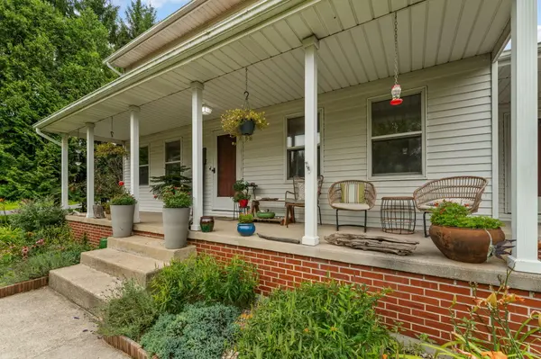 658 N Old Suman Road, Valparaiso, IN 46383