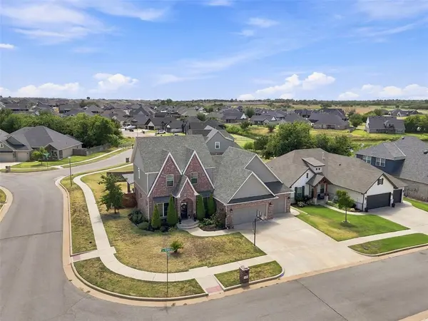 11700 NW 108th TER, Yukon, OK 73099
