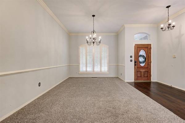 412 Kenswick CT, Edmond, OK 73034