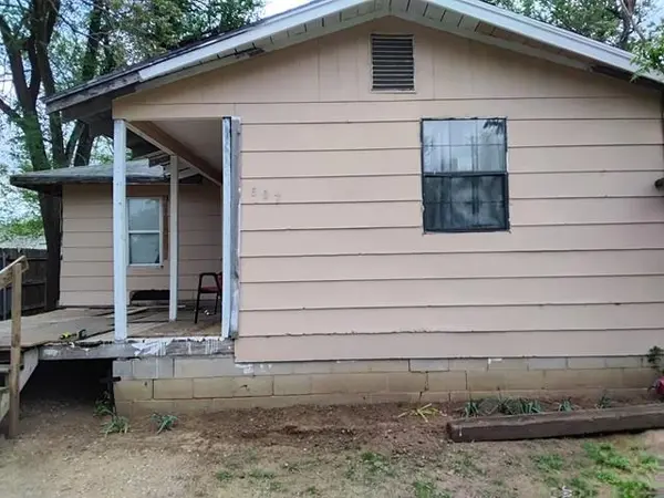 607 W Cheyenne ST, El Reno, OK 73036