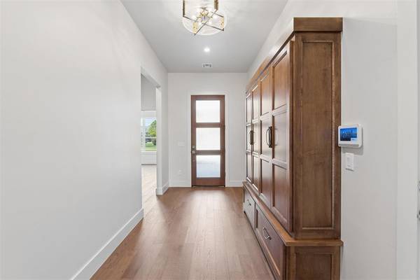 5000 Pont Neuf RD, Edmond, OK 73034