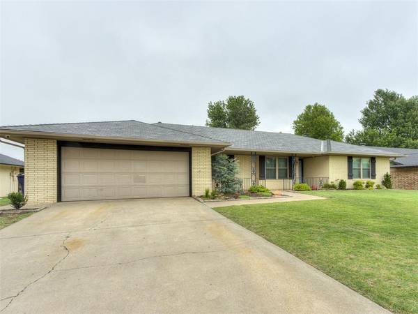 11017 NW 116th ST, Yukon, OK 73099