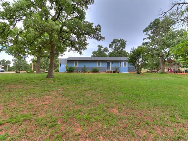 18200 Mayridge DR, Newalla, OK 74857