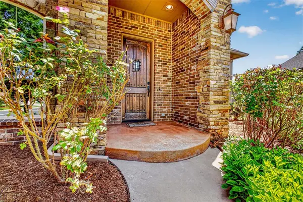 320 NW 151st PL, Edmond, OK 73013