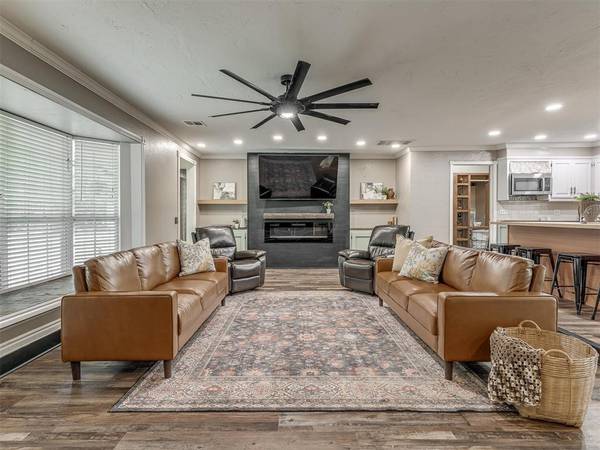 859 S Morgan RD, Blanchard, OK 73010