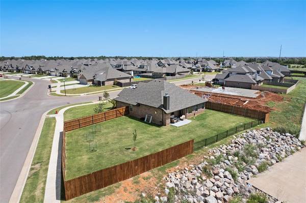 4120 NW 158th ST, Edmond, OK 73013