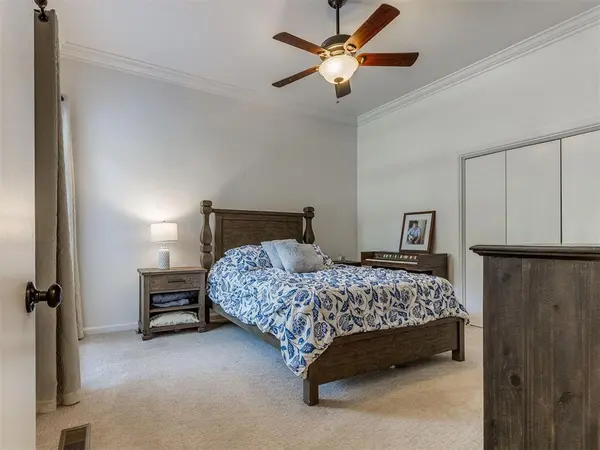 2600 Chaumont, Edmond, OK 73034