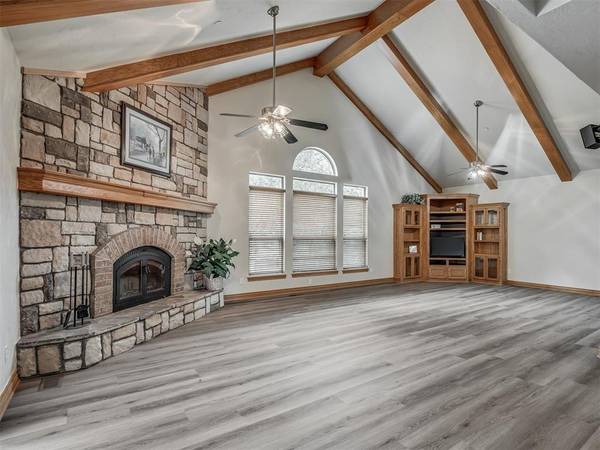4001 Braxton WAY, Edmond, OK 73034