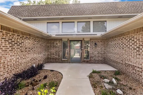 1500 Summerton PL, Yukon, OK 73099