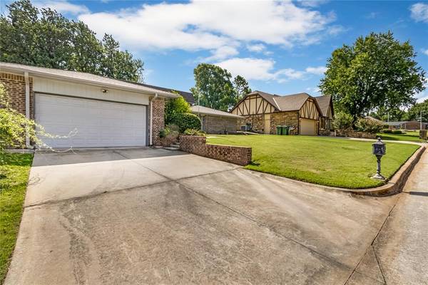 1500 Summerton PL, Yukon, OK 73099