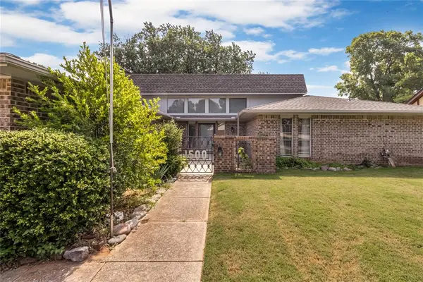1500 Summerton PL, Yukon, OK 73099