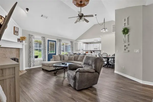 1820 Cherokee TRL, Choctaw, OK 73020