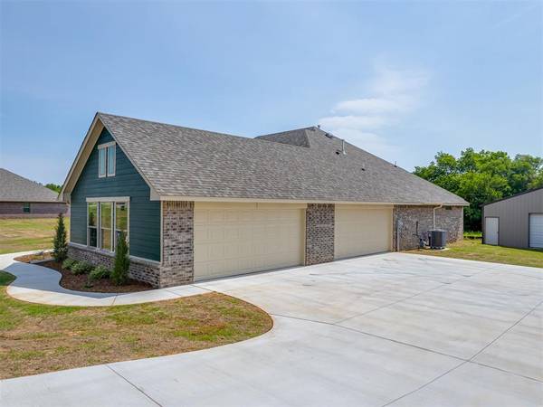 10200 Gentry XING, Oklahoma City, OK 73169