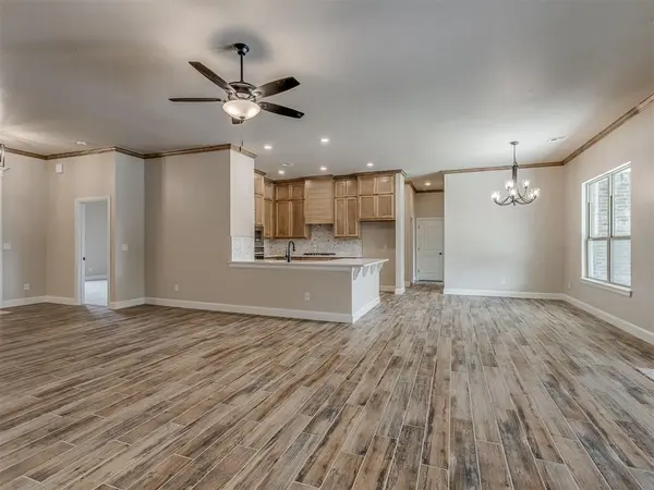 10016 Gentry Crossing, Oklahoma City, OK 73169