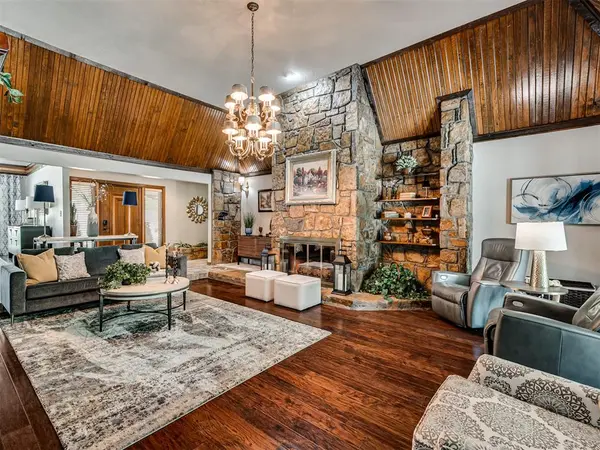 10913 Abbeywood, Oklahoma City, OK 73170