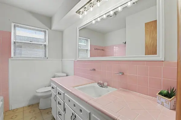 1724 Serenade DR, Oklahoma City, OK 73130