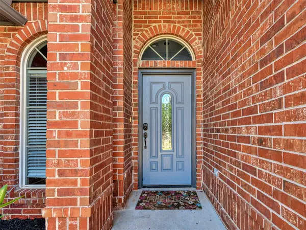 13150 Red Oak DR, Choctaw, OK 73020