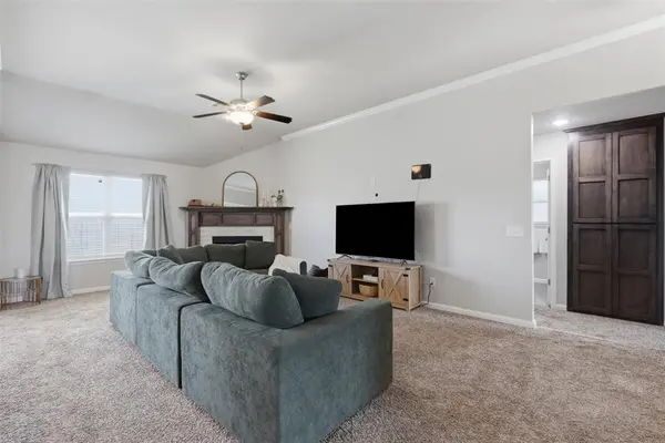 1730 Huntington CT, Newcastle, OK 73065