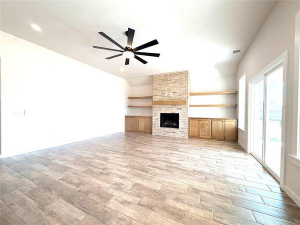 25102 Ethan ST, Cashion, OK 73016
