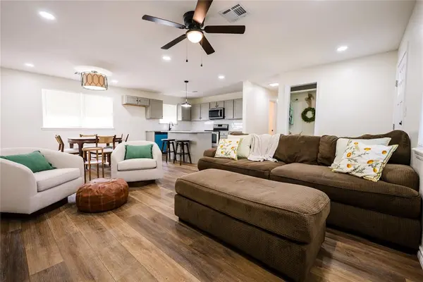14 Crown Point, Pauls Valley, OK 73075
