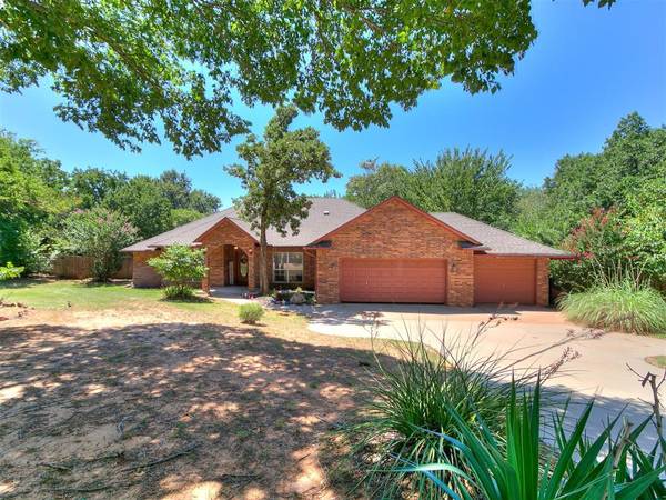 7824 Bobwhite TRL, Jones, OK 73049