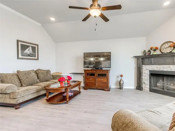 3409 NW 161st ST, Edmond, OK 73013