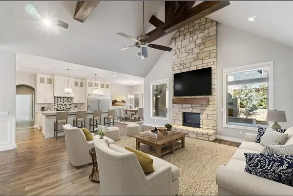 4624 Roundup RD, Edmond, OK 73034