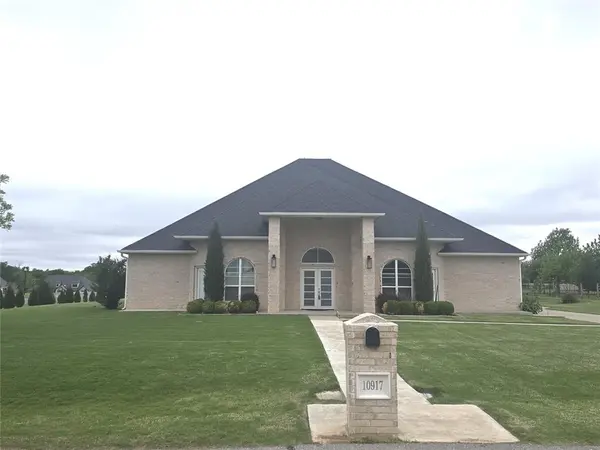 10917 Oaksplinter LN, Oklahoma City, OK 73173