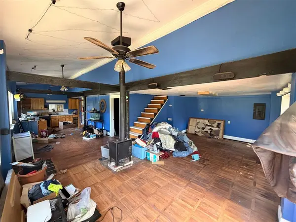 8801 Howard AVE, Lexington, OK 73051