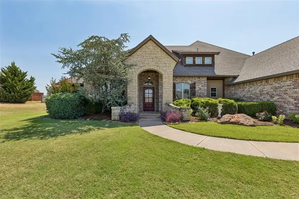22982 Crossfield CT, Edmond, OK 73025
