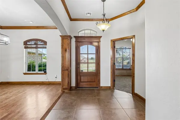 22982 Crossfield CT, Edmond, OK 73025