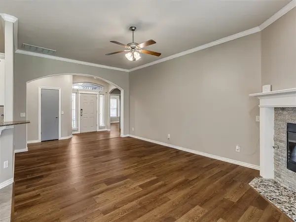 13928 Hunter Jackson DR, Yukon, OK 73099