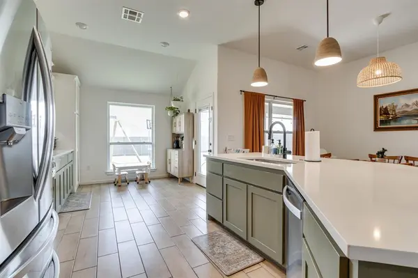 8600 NW 77th PL, Oklahoma City, OK 73132