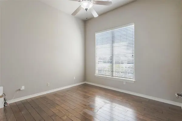 15315 Coral Creek LN, Oklahoma City, OK 73165