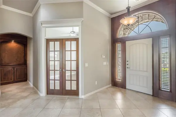 15315 Coral Creek LN, Oklahoma City, OK 73165