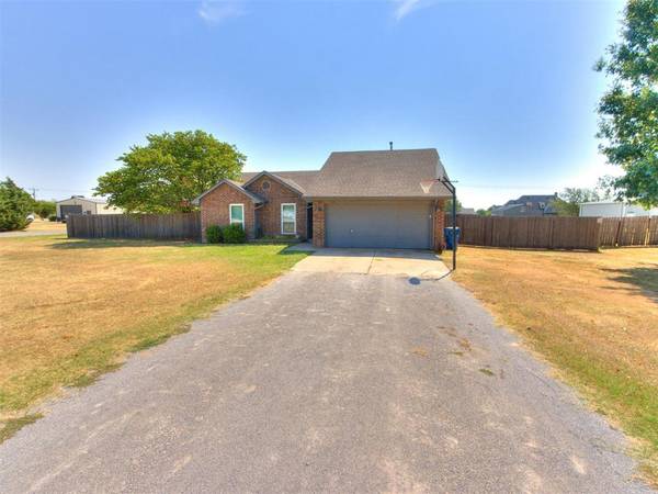524 NE Antelope ST, Piedmont, OK 73078