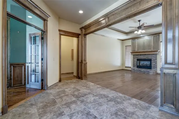 4712 NW 157th TER, Edmond, OK 73013