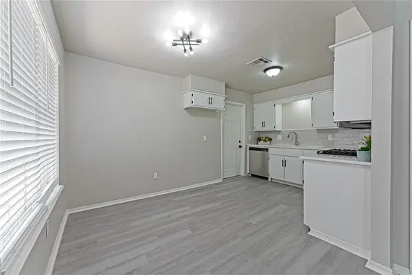 4829 Creekwood DR, Oklahoma City, OK 73135