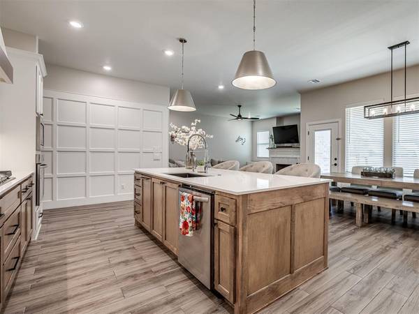 10709 Coeur CT, Yukon, OK 73099