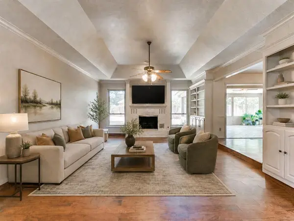 500 Concord LN, Edmond, OK 73003