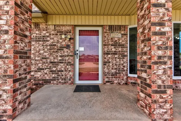 11504 Mackel DR, Oklahoma City, OK 73170