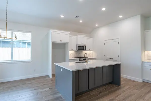 16025 Catalonia PL, Oklahoma City, OK 73170