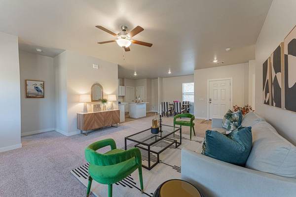 1719 Elm CIR, Tuttle, OK 73089
