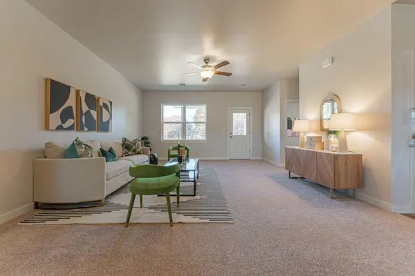 1719 Elm CIR, Tuttle, OK 73089