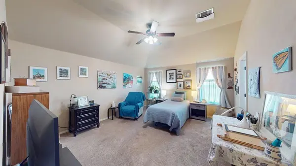 805 Canyon DR, Yukon, OK 73099