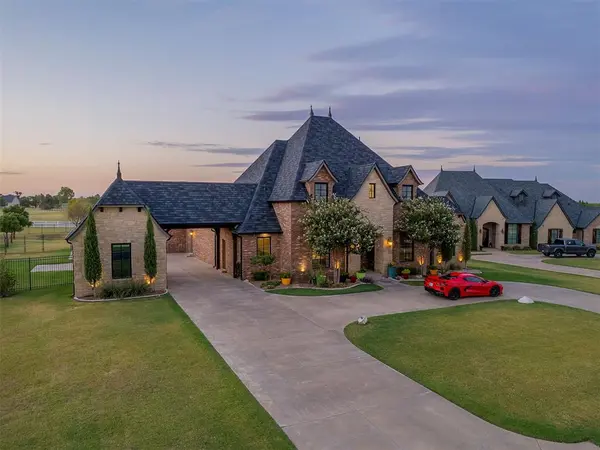 4213 Paloma CIR, Edmond, OK 73012