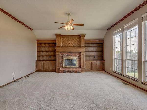 2833 NW 159th ST, Edmond, OK 73013