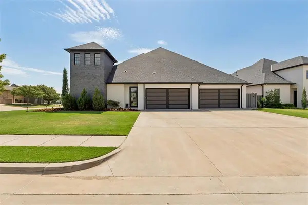 6401 Turnberry PL, Edmond, OK 73025